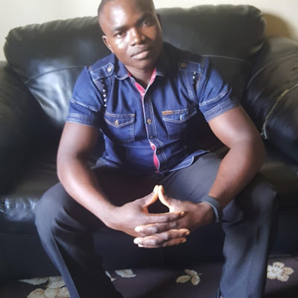 Meet your Posher, Josue sauzoman - Picture 1 of 1